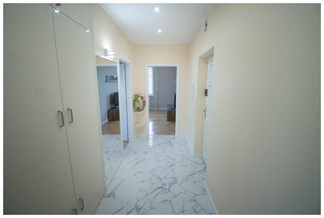 Color 24 Apartament III Stalowa Wola Luaran gambar