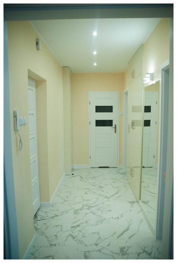Color 24 Apartament III Stalowa Wola Luaran gambar